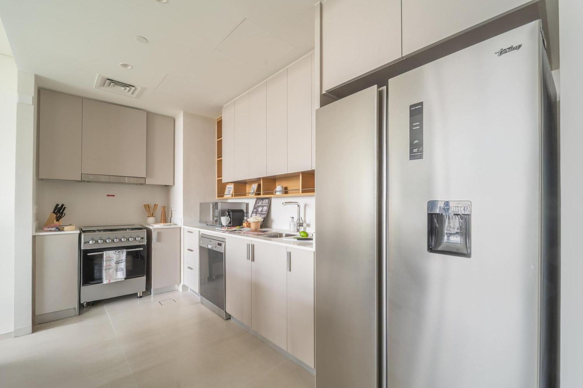 Apartment Frank Porter - Creek Crescent Tower 1 *