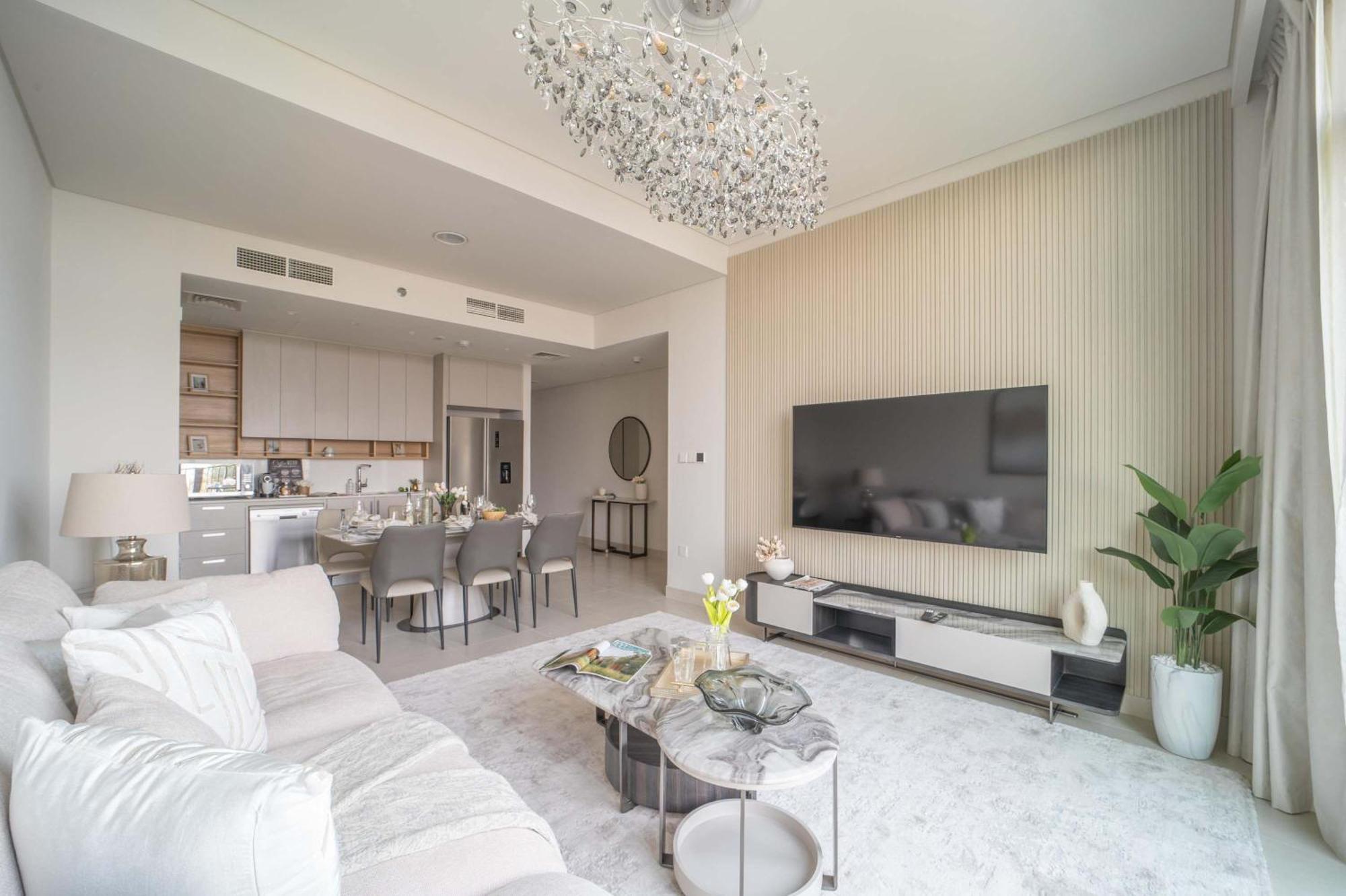 Frank Porter - Creek Crescent Tower 1